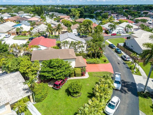 15905 SW 83rd Terrace, Miami, FL 33193