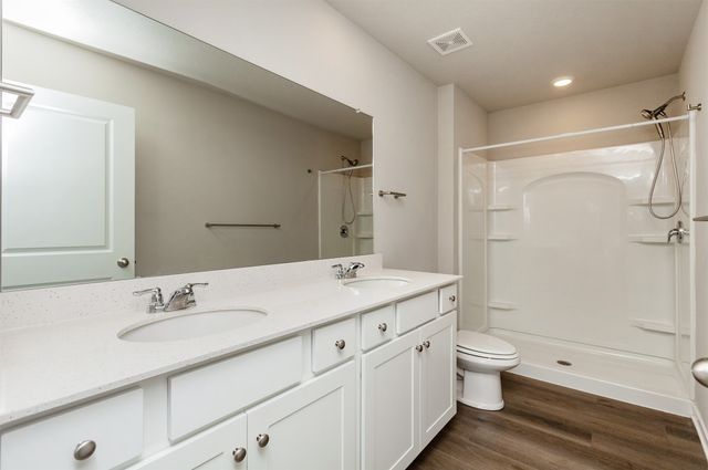4944 Grandview Avenue, Des Moines, IA 50317