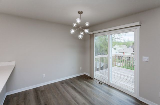 4944 Grandview Avenue, Des Moines, IA 50317