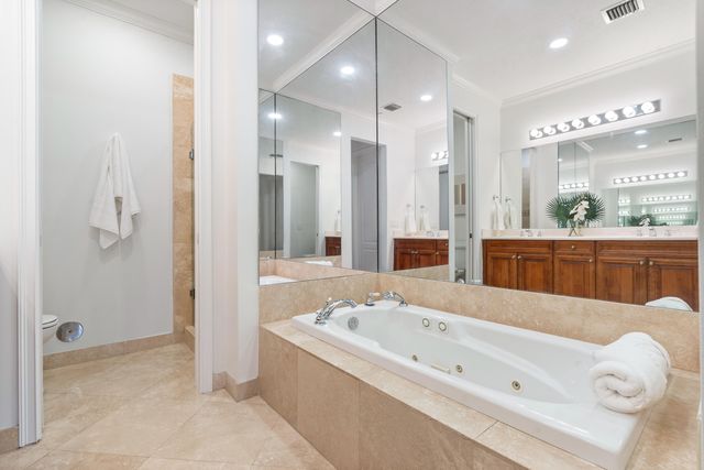 504 SE 7th Street 202, Fort Lauderdale, FL 33301