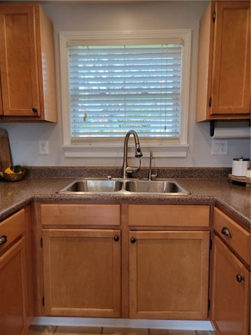 2005 Borland Rd, Scott Twp, PA 15243