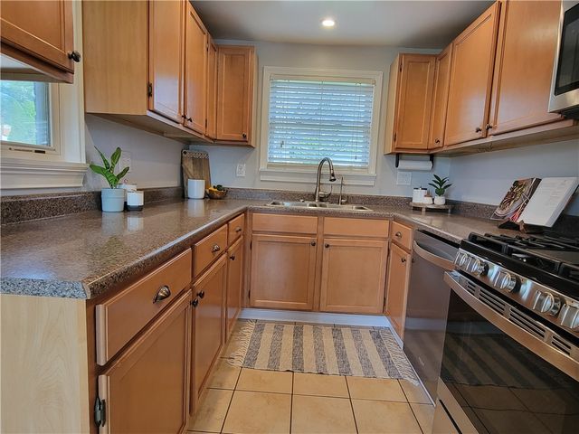 2005 Borland Rd, Scott Twp, PA 15243