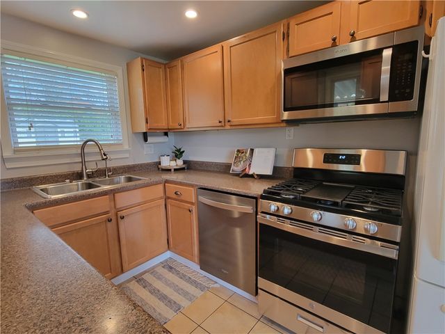 2005 Borland Rd, Scott Twp, PA 15243