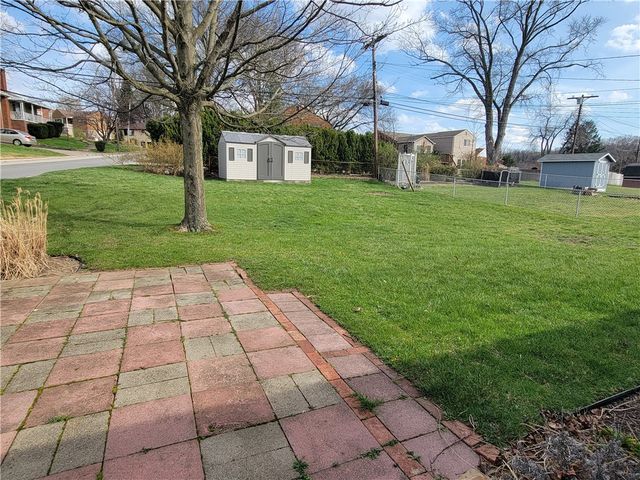 2005 Borland Rd, Scott Twp, PA 15243