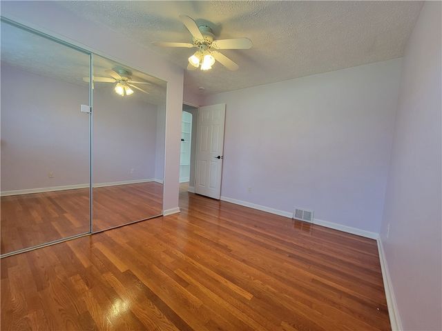 2005 Borland Rd, Scott Twp, PA 15243