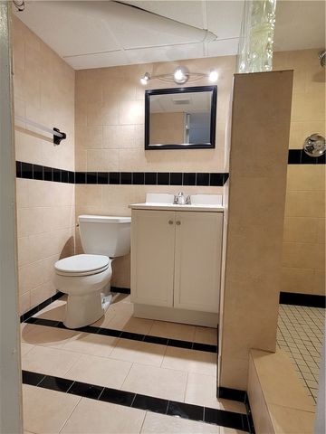 2005 Borland Rd, Scott Twp, PA 15243