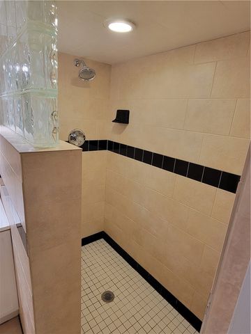 2005 Borland Rd, Scott Twp, PA 15243