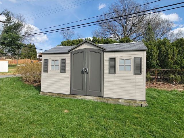 2005 Borland Rd, Scott Twp, PA 15243