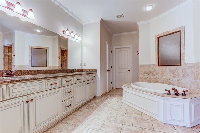 1690 TOTTY LN, Collierville, TN 38017