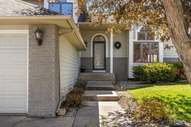 11525 Pondview Court, Champlin, MN 55316