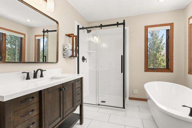 11525 Pondview Court, Champlin, MN 55316