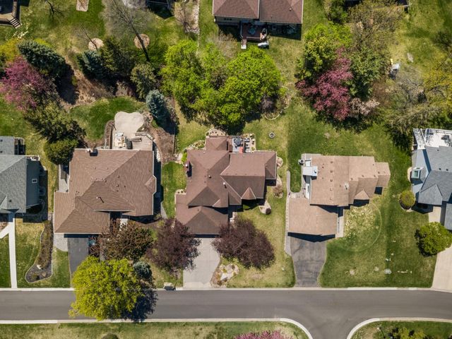 11525 Pondview Court, Champlin, MN 55316
