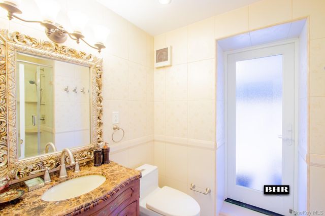 4094 Ocean Avenue, Brooklyn, NY 11235