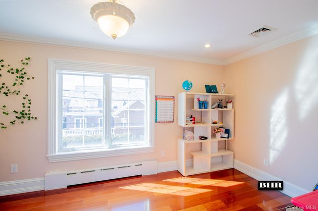 4094 Ocean Avenue, Brooklyn, NY 11235