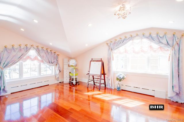 4094 Ocean Avenue, Brooklyn, NY 11235