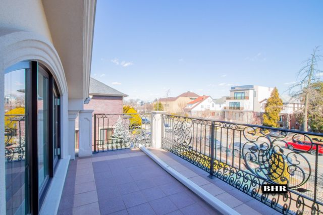 4094 Ocean Avenue, Brooklyn, NY 11235