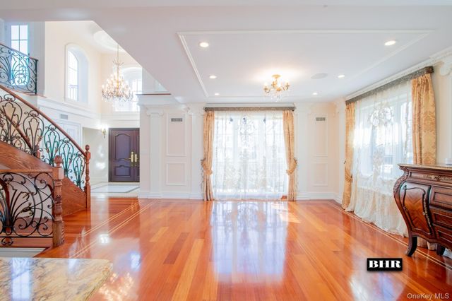 4094 Ocean Avenue, Brooklyn, NY 11235