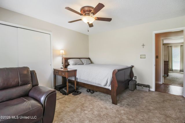 9388 W Oaklawn Road, Biloxi, MS 39532