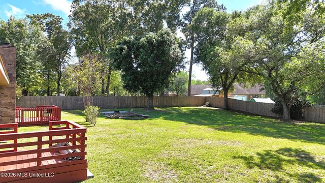 9388 W Oaklawn Road, Biloxi, MS 39532