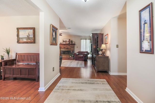 9388 W Oaklawn Road, Biloxi, MS 39532