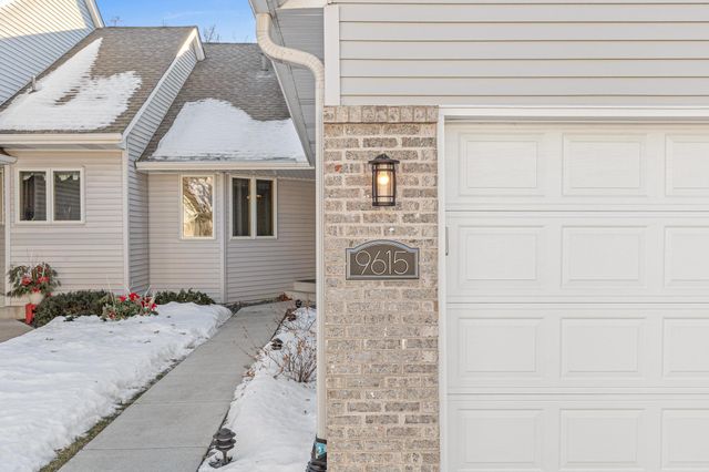 9615 Foley Boulevard NW, Coon Rapids, MN 55433