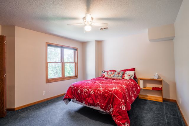 4683 Legion Street 80, Newton, IA 50208