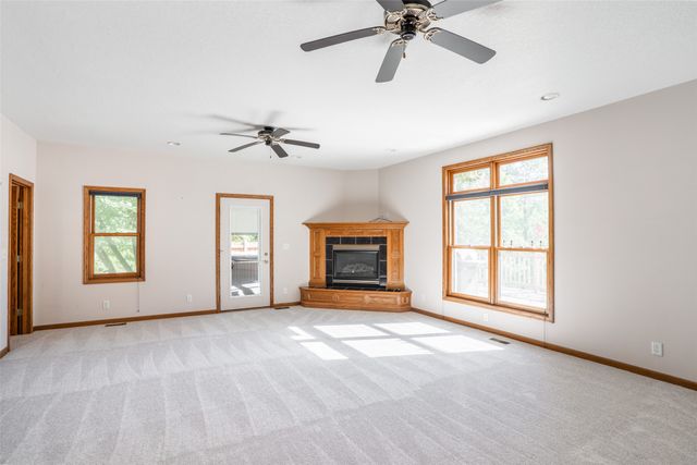 4683 Legion Street 80, Newton, IA 50208