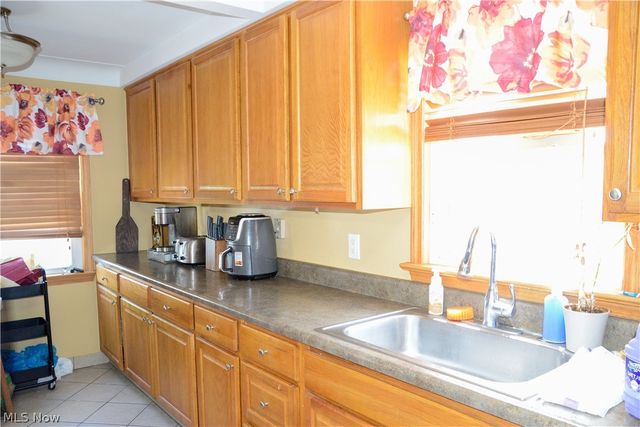 1081 Argonne Road, South Euclid, OH 44121