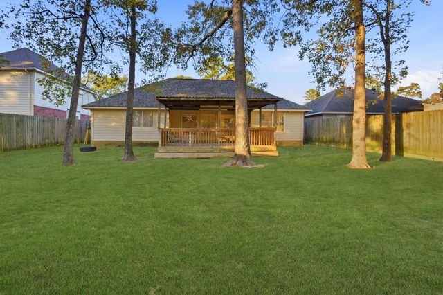 1910 Hunnington Drive, Conroe, TX 77303