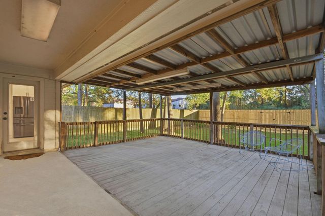 1910 Hunnington Drive, Conroe, TX 77303