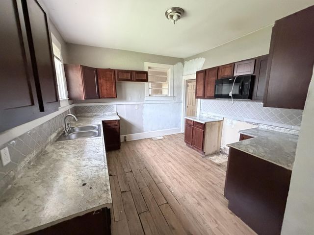 530 MARIANNA ST, Memphis, TN 38111