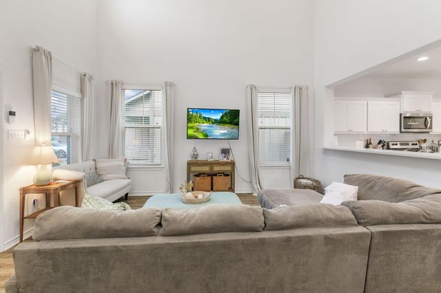 561 Momma Bear Drive, College Station, TX 77845