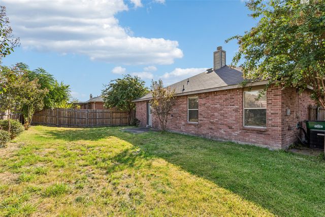 511 Blue Sage Drive, Fate, TX 75087