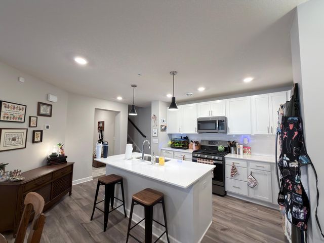 10518 Weston Way N, Maple Grove, MN 55369