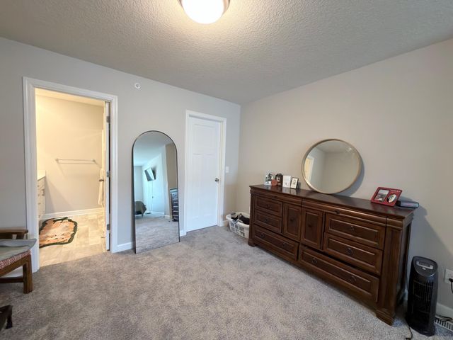 10518 Weston Way N, Maple Grove, MN 55369