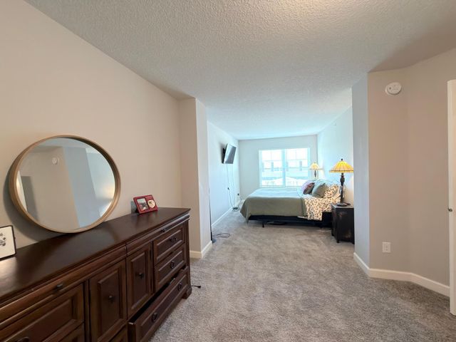 10518 Weston Way N, Maple Grove, MN 55369