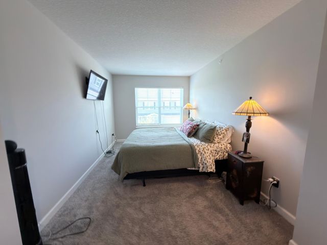 10518 Weston Way N, Maple Grove, MN 55369
