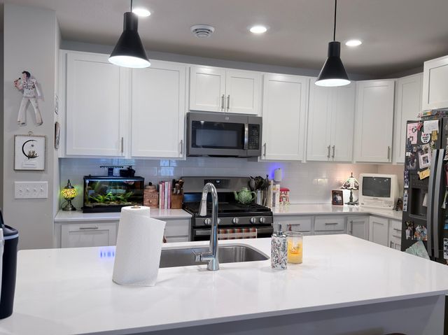10518 Weston Way N, Maple Grove, MN 55369