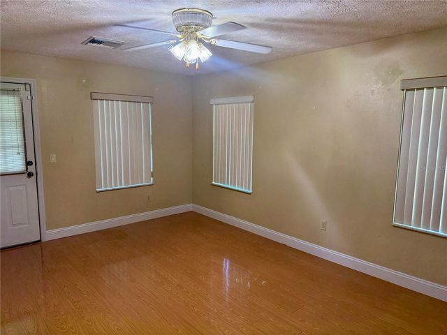 5921 PECAN ROAD, Ocala, FL 34472