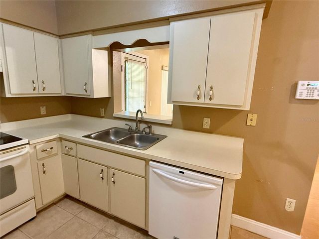 5921 PECAN ROAD, Ocala, FL 34472
