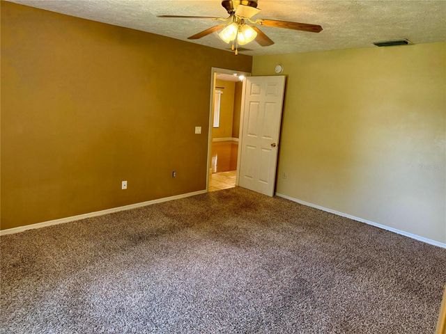 5921 PECAN ROAD, Ocala, FL 34472