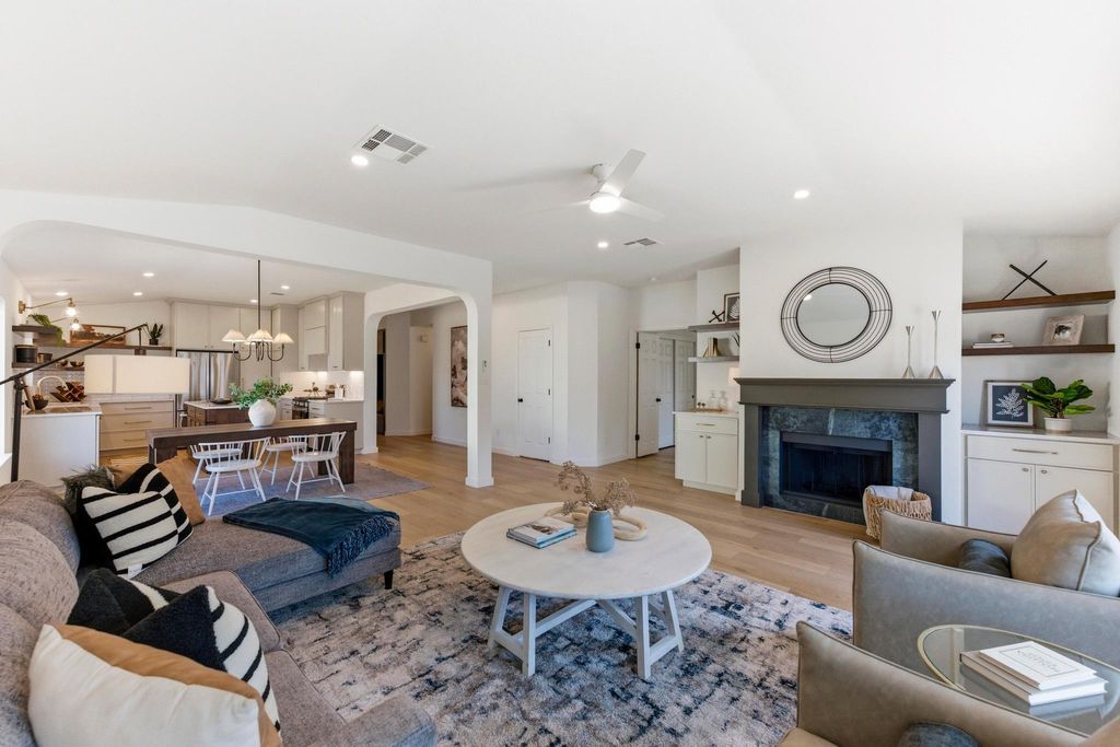 4125 Licorice LN, Austin, TX 78728