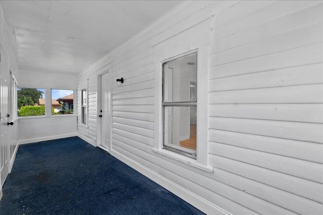 1011 22nd Street, West Palm Beach, FL 33407