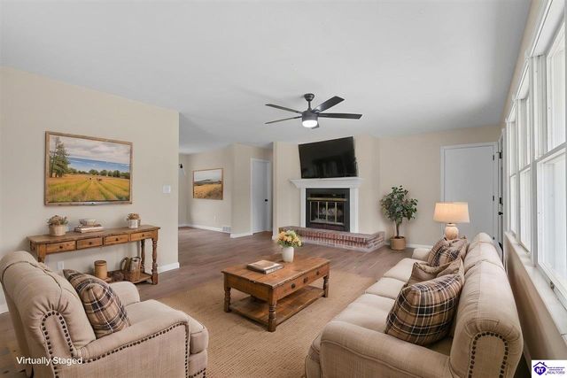 3884 Rineyville Road, Elizabethtown, KY 42701