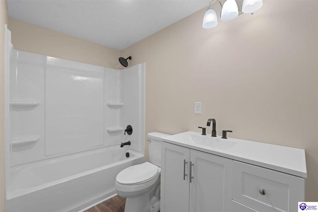 3884 Rineyville Road, Elizabethtown, KY 42701