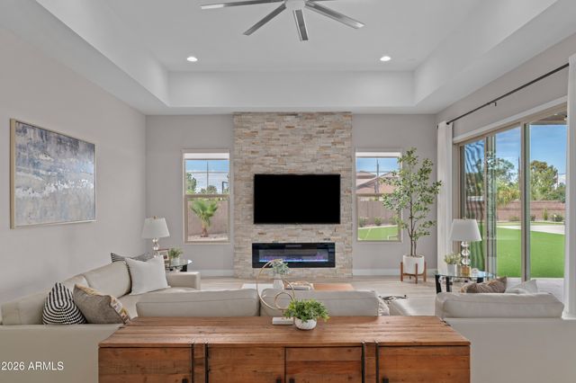 3901 S BUCKSKIN Way, Chandler, AZ 85286
