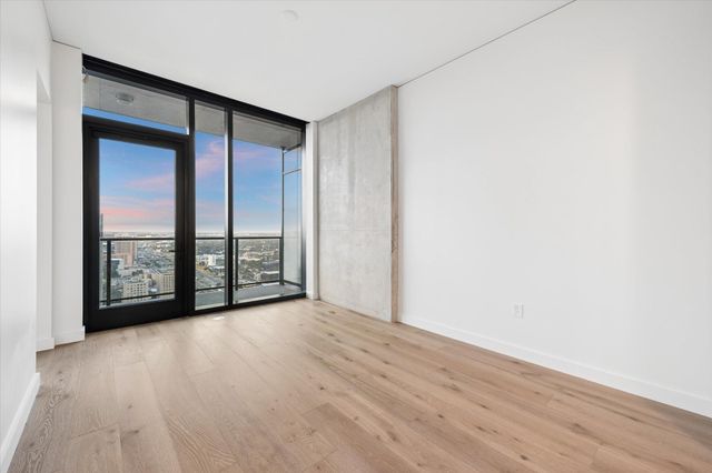 610 Davis ST 3806, Austin, TX 78701