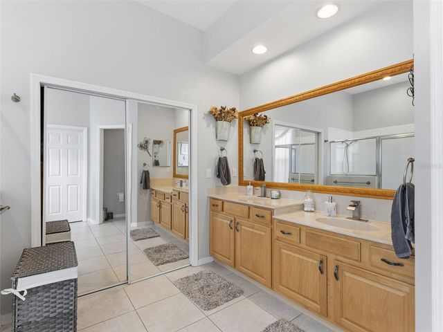 22548 CLIFFSIDE WAY, Land O Lakes, FL 34639