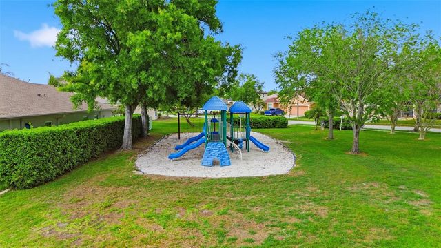 22548 CLIFFSIDE WAY, Land O Lakes, FL 34639