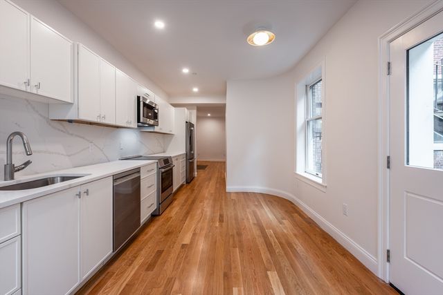 43 Bowdoin 2R, Boston, MA 02114